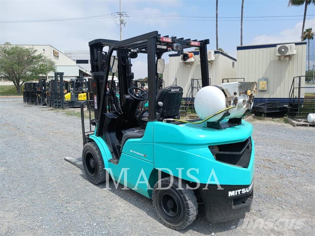Mitsubishi FG35N Iné