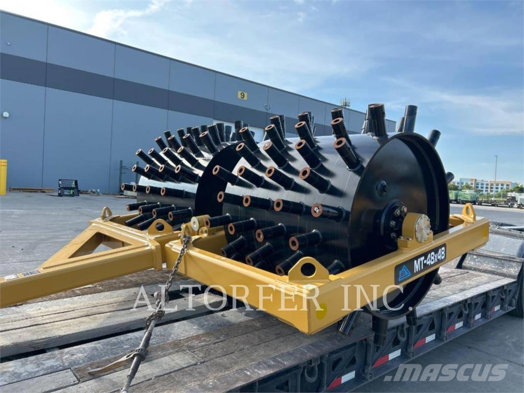 Mobile Track Solutions MTS 48X48 Towed vibratory rollers