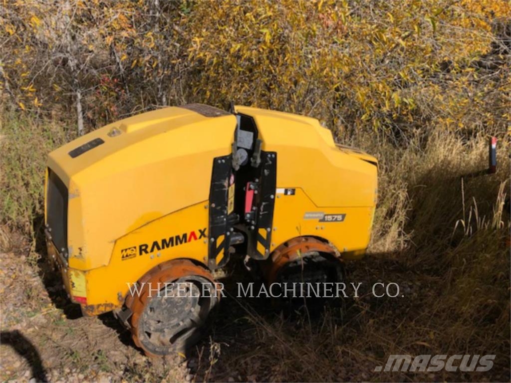 MultiQuip MQ 1575 Jordvibrationstromler