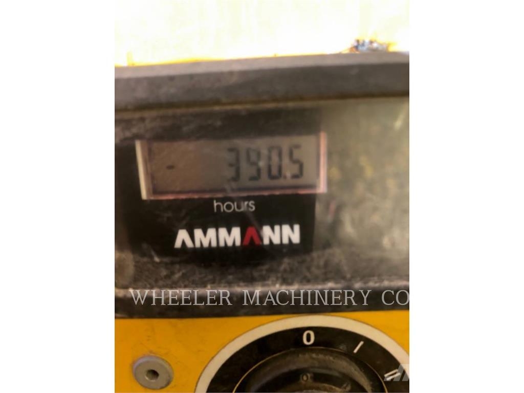 MultiQuip MQ 1575 Jordvibrationstromler