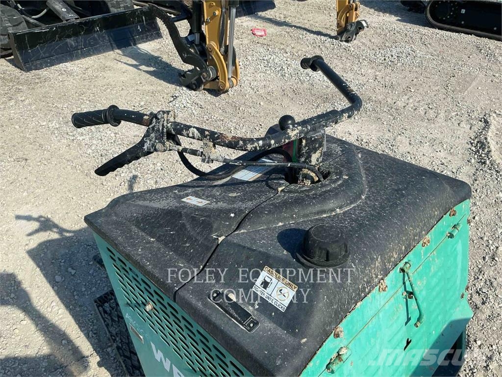 MultiQuip WBH-16F ملحقات خرسانة