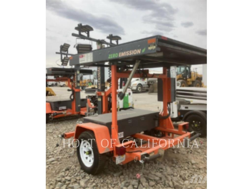National SIGNAL INC LIGHTSOLAR أبراج خفيفة