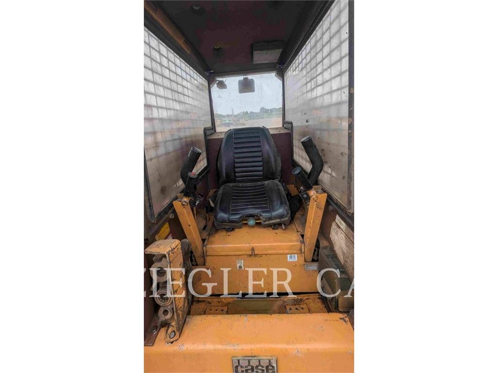 New Holland 1845C Kompaktlader
