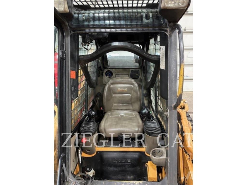 New Holland 450CT Telakuormaajat