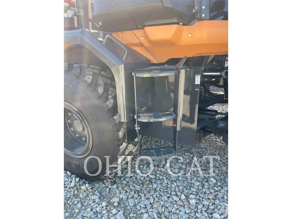 New Holland 621G XR Wielladers