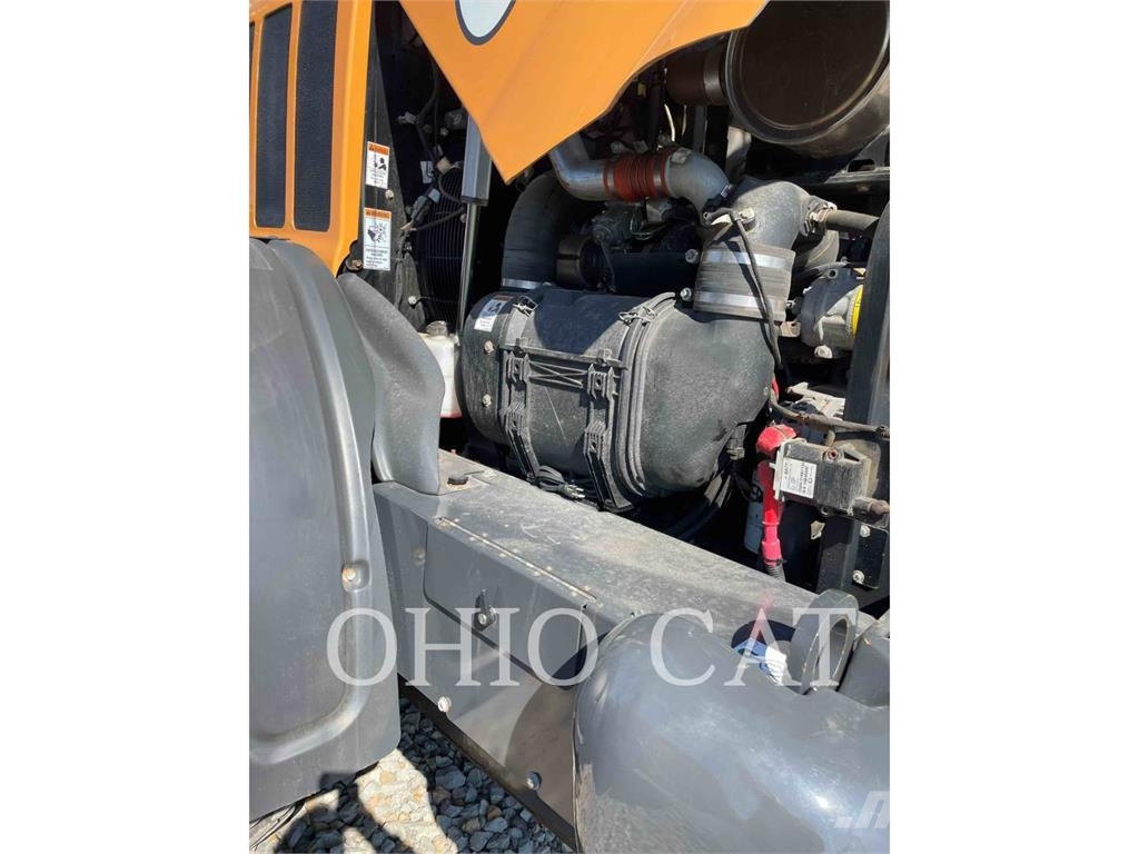 New Holland 621G XR Wielladers