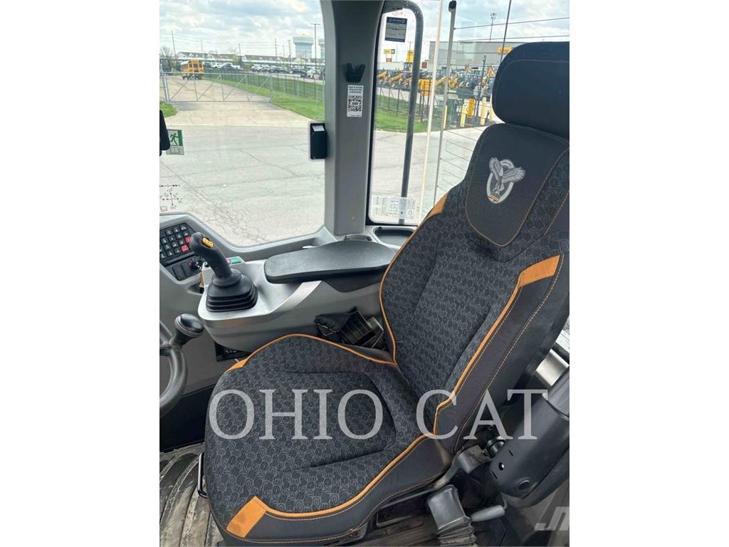 New Holland 621G XR Wielladers