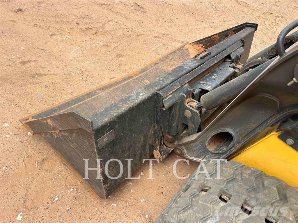 New Holland C337 Telakuormaajat