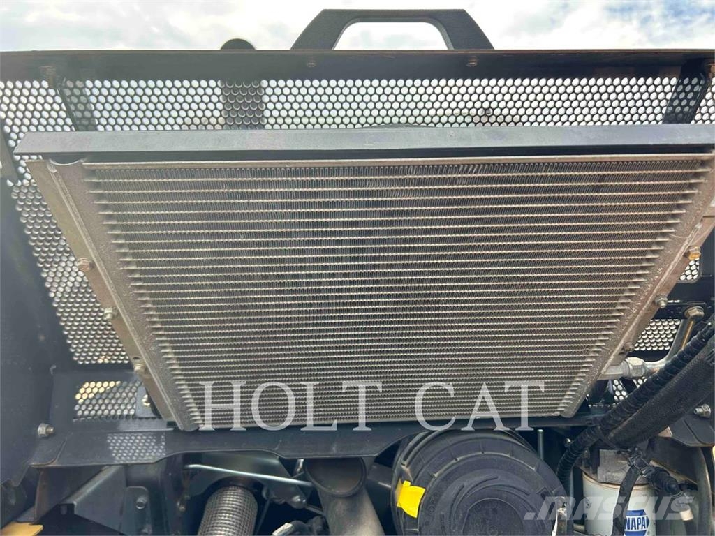 New Holland C337 Telakuormaajat