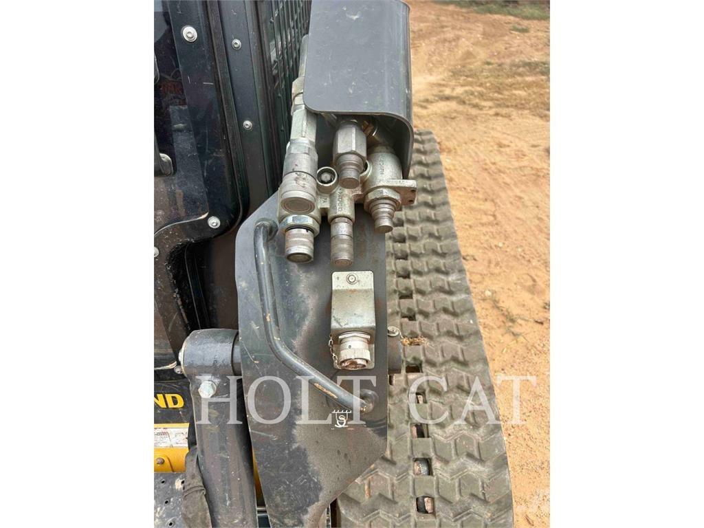 New Holland C337 Telakuormaajat