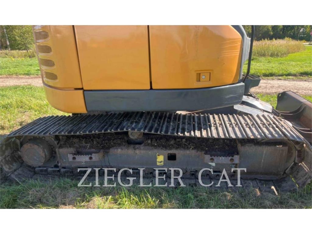 New Holland CX145DSR Rupsgraafmachines