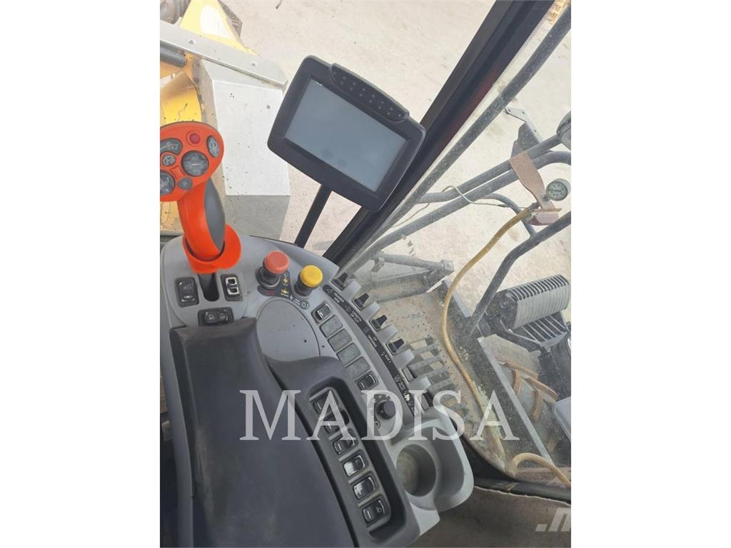New Holland FR9060 Harvesterji