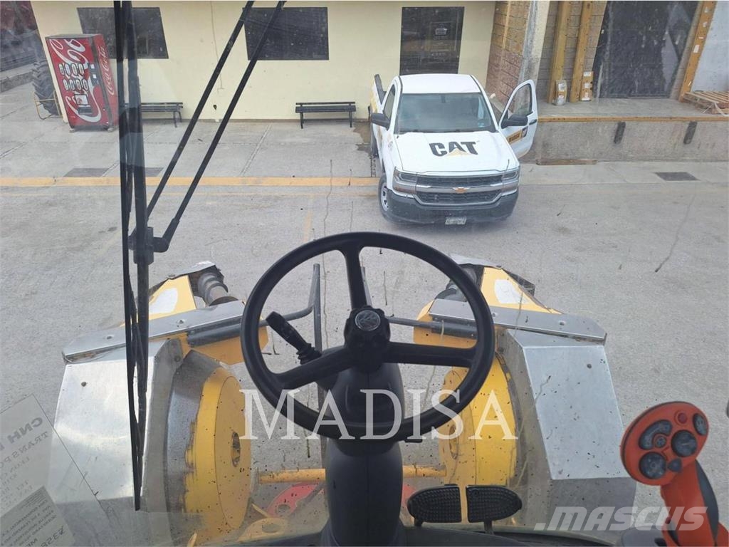 New Holland FR9060 Harvesterji