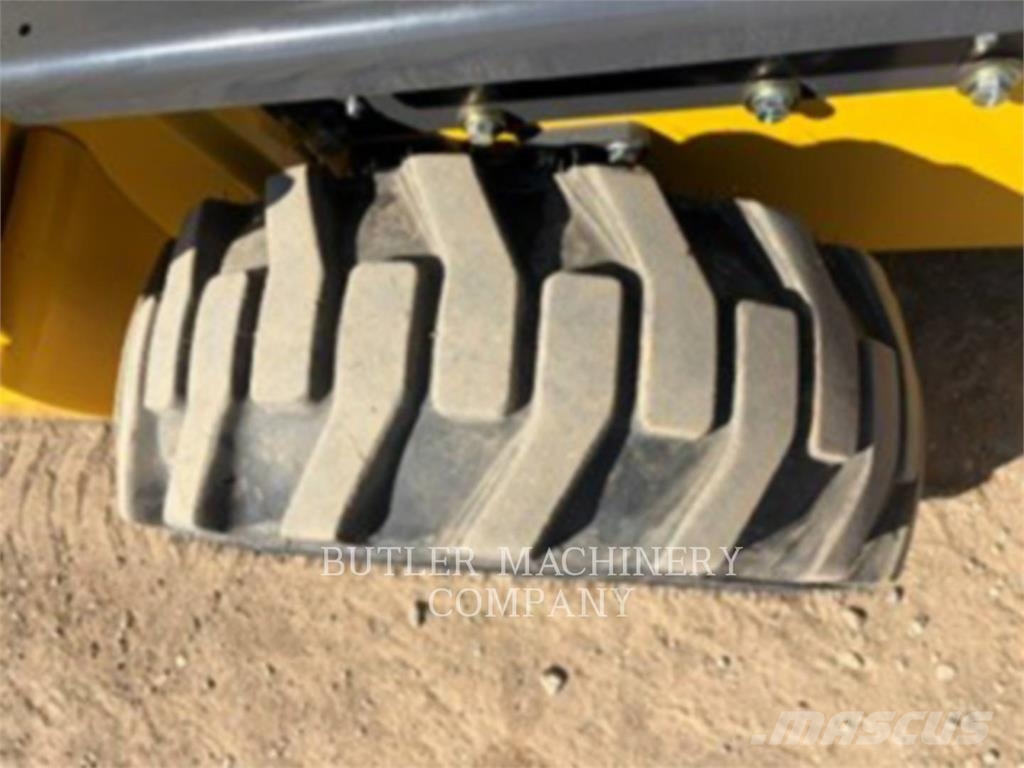 New Holland L328 Schrankladers