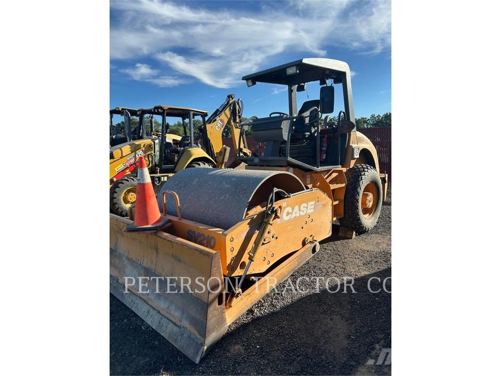 New Holland SV210 Asfaltudlæggere