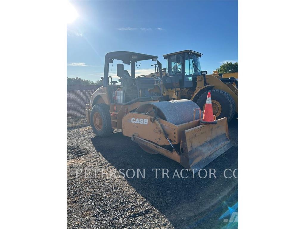 New Holland SV210 Asfaltudlæggere