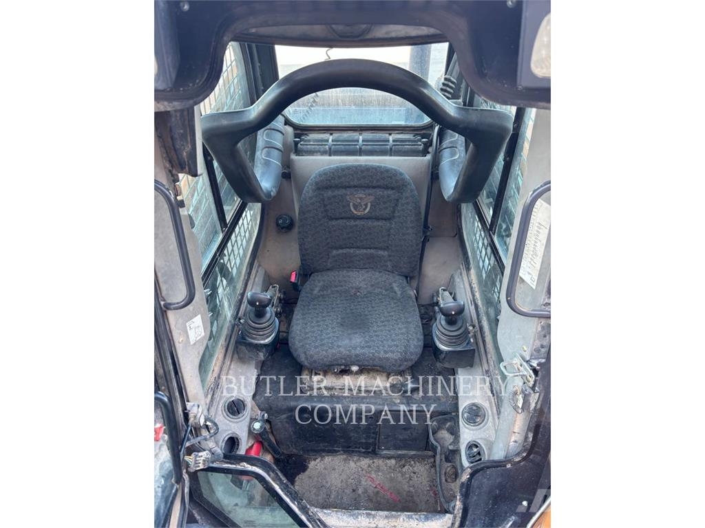 New Holland SV280B Kompaktlader