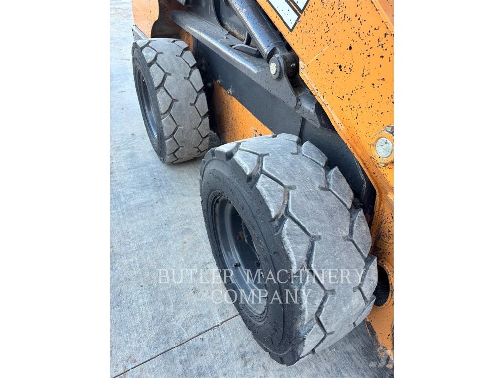 New Holland SV280B Kompaktlader
