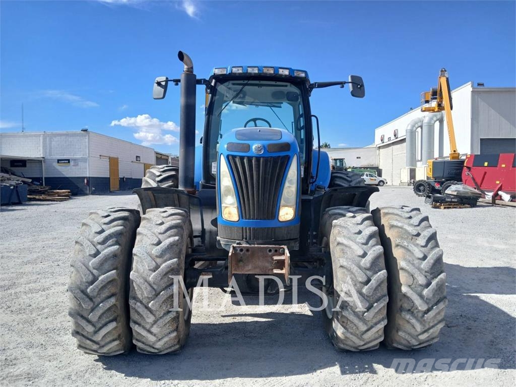 New Holland T8030 Trattori