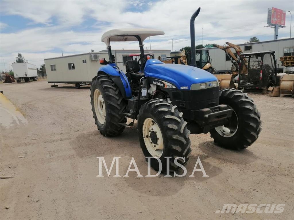 New Holland TB120 트랙터