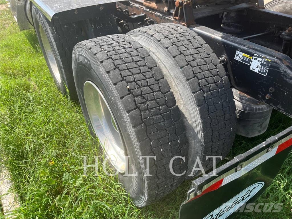 Peterbilt 567 Other trucks
