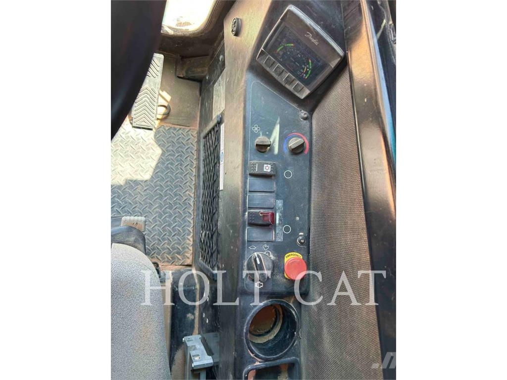 Prinoth T12 Traktorer