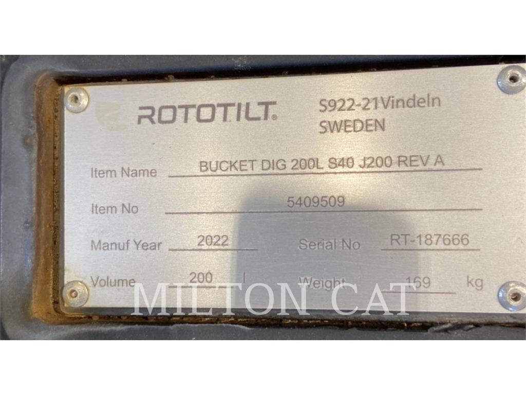 Rototilt 305 24 HD BUCKET S40 دلاء
