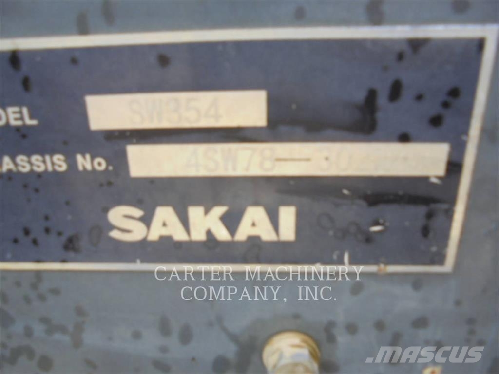 Sakai SW354 토양 다짐기