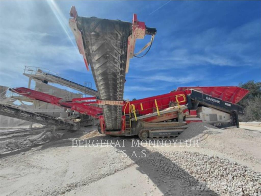 Sandvik MINING & CONSTRUCTION QE442 Crushers