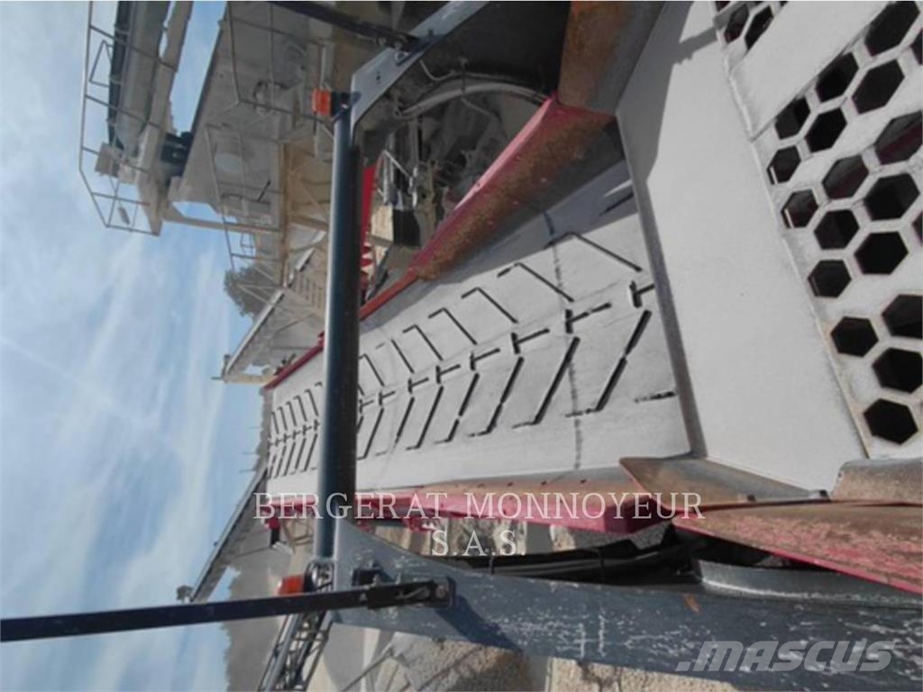 Sandvik MINING & CONSTRUCTION QE442 Crushers