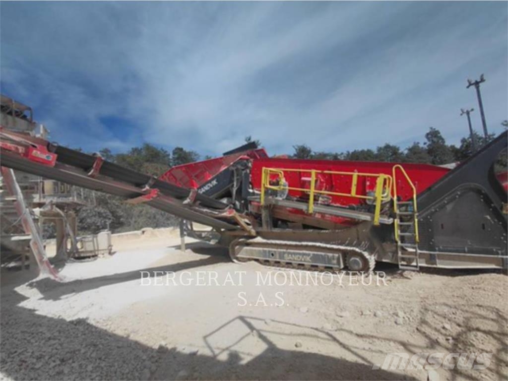 Sandvik MINING & CONSTRUCTION QE442 Crushers
