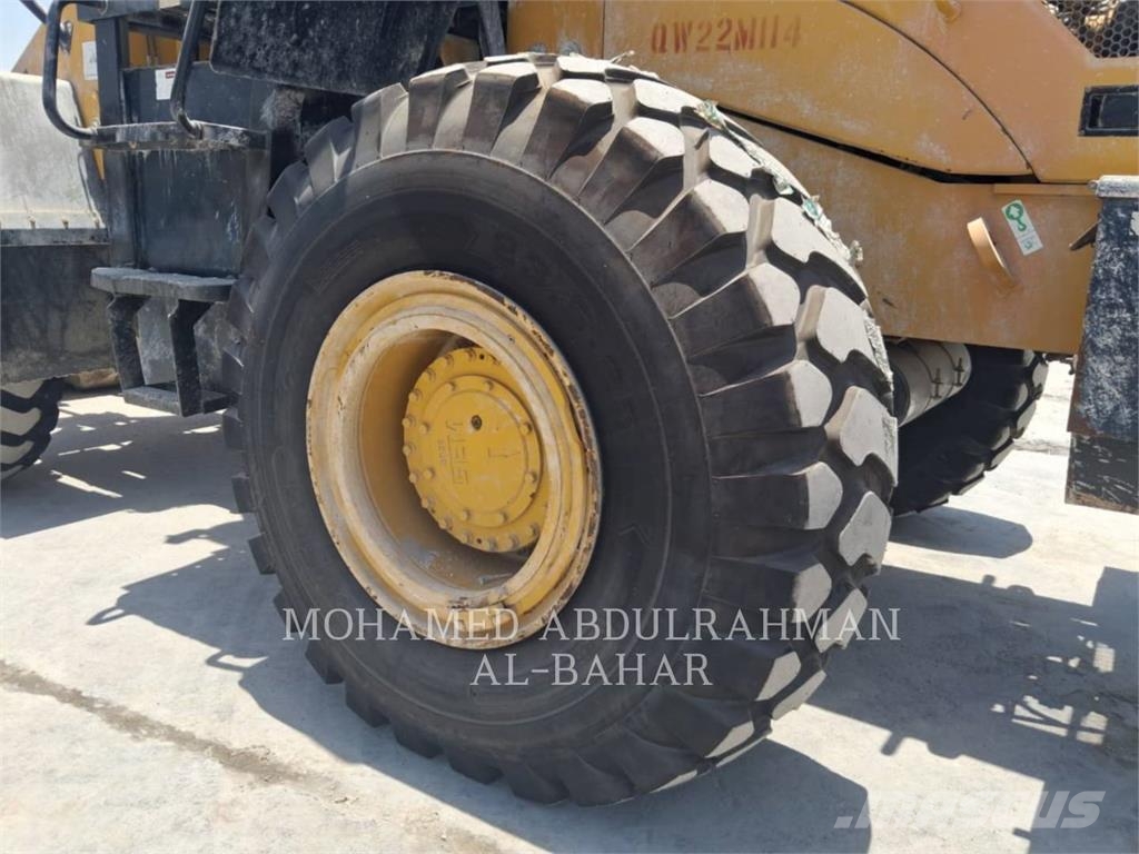 SEM MACHINERY SEM655D Carregadeiras de rodas