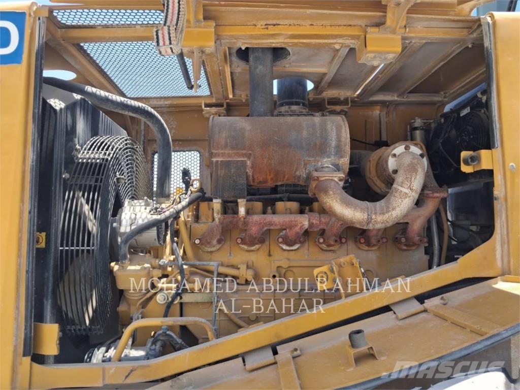 SEM MACHINERY SEM655D Carregadeiras de rodas