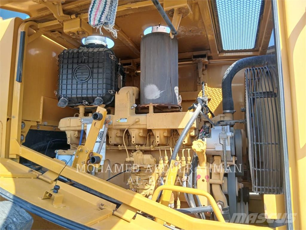SEM MACHINERY SEM660D Pás carregadoras de rodas
