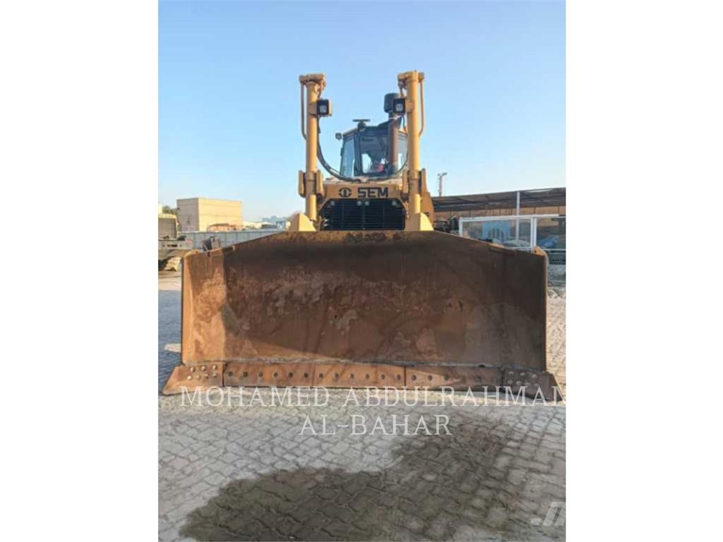SEM MACHINERY SEM822D بلدوزرات مجنزرة