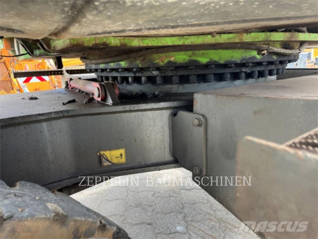 Sennebogen 821M Sloopgraafmachines