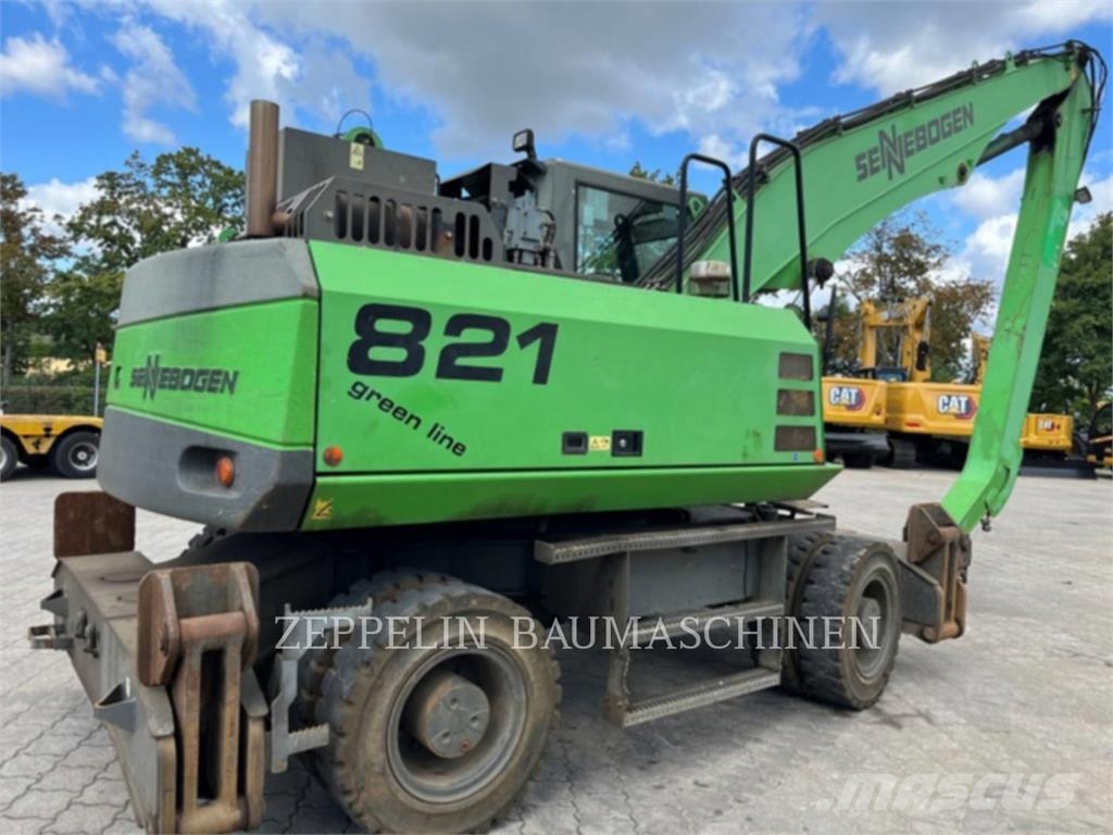 Sennebogen 821M Sloopgraafmachines