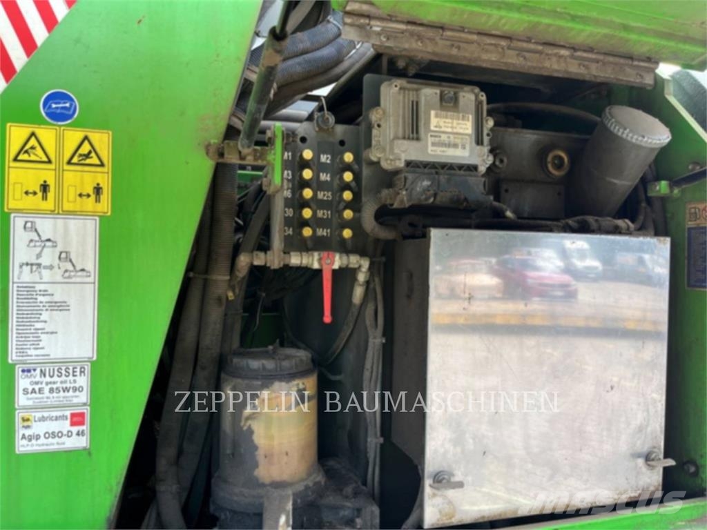 Sennebogen 821M Sloopgraafmachines