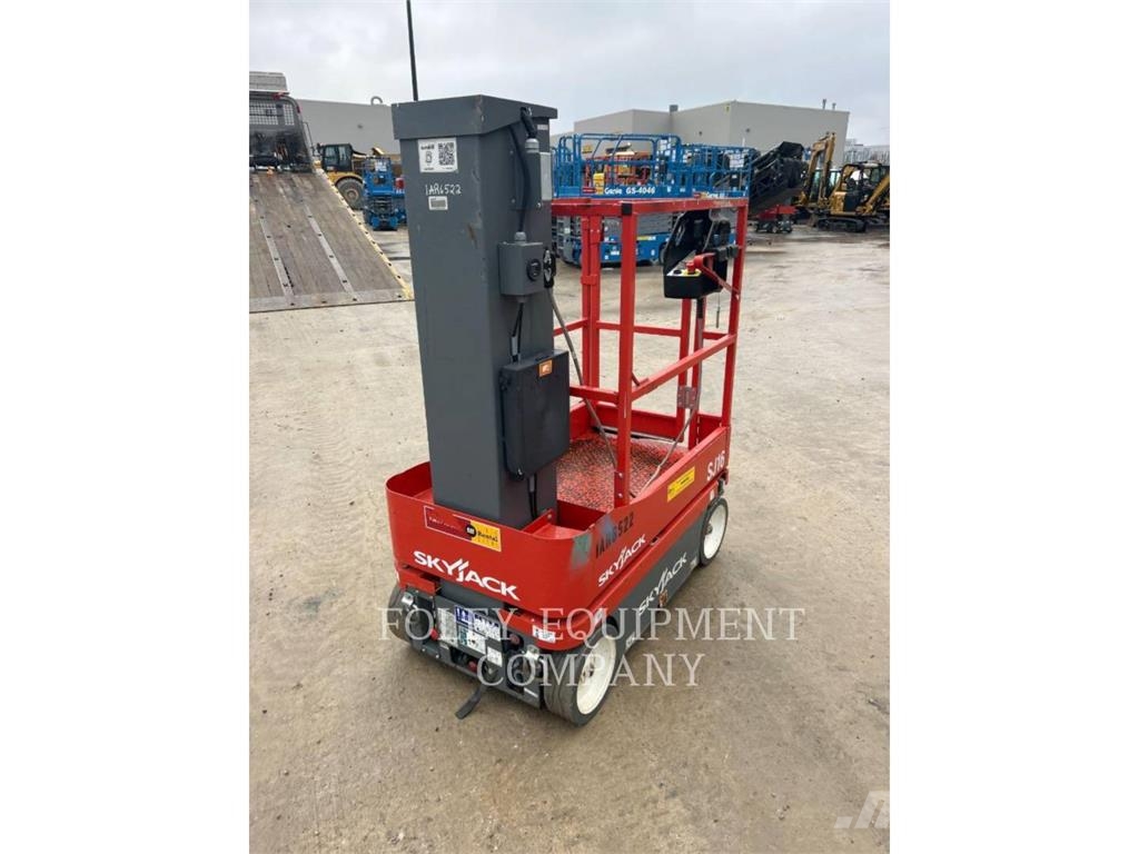Skyjack (OBSOLETE) SJ16 Škaraste platforme