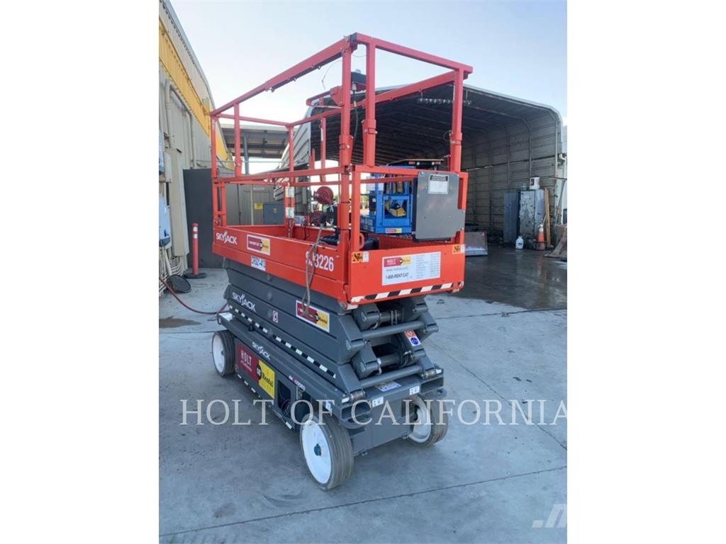 Skyjack SCISSOR26N Scissor lifts