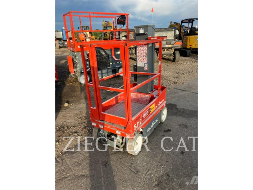 Skyjack SJ12 Škaraste platforme