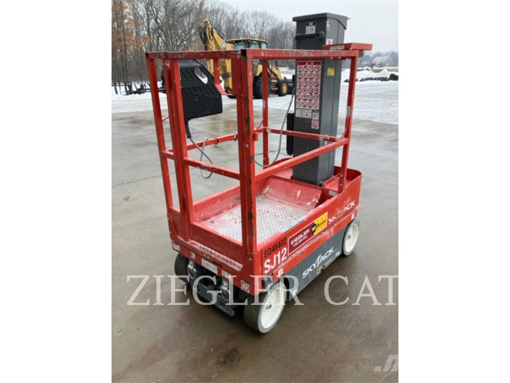 Skyjack SJ12 Škaraste platforme