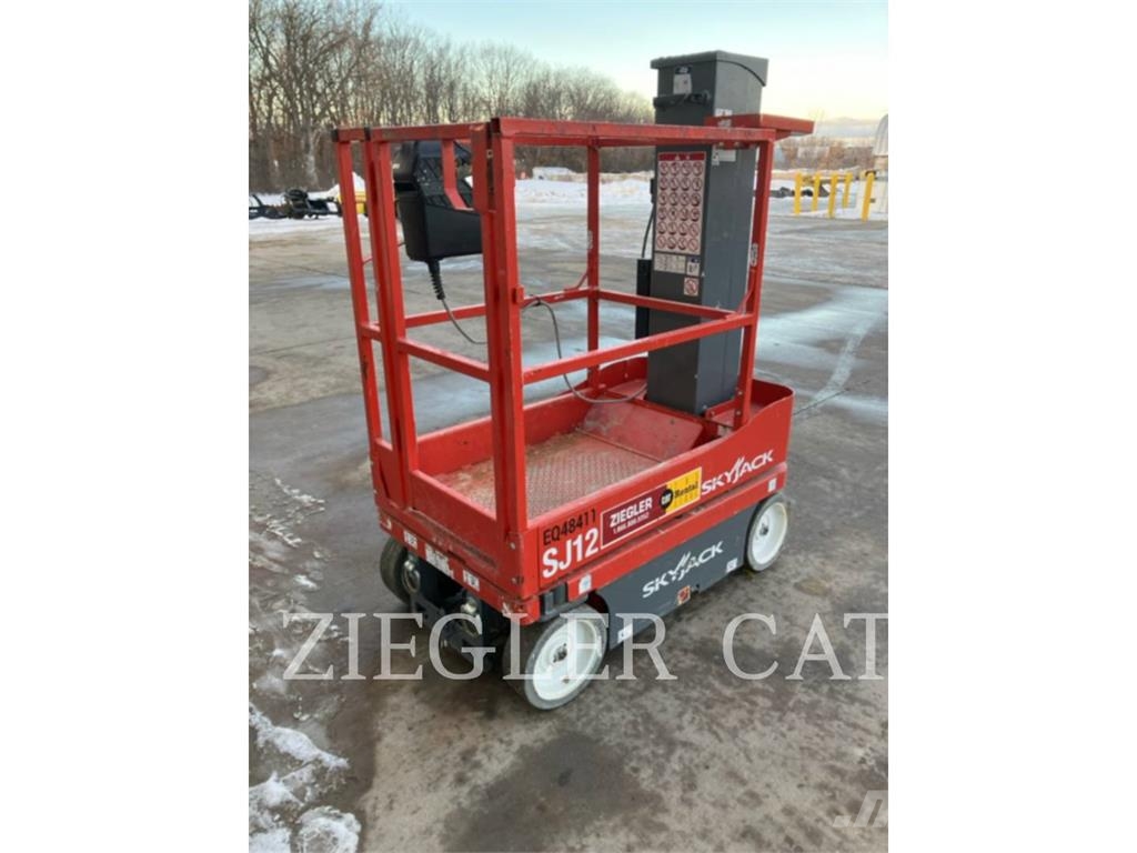Skyjack SJ12 Škaraste platforme