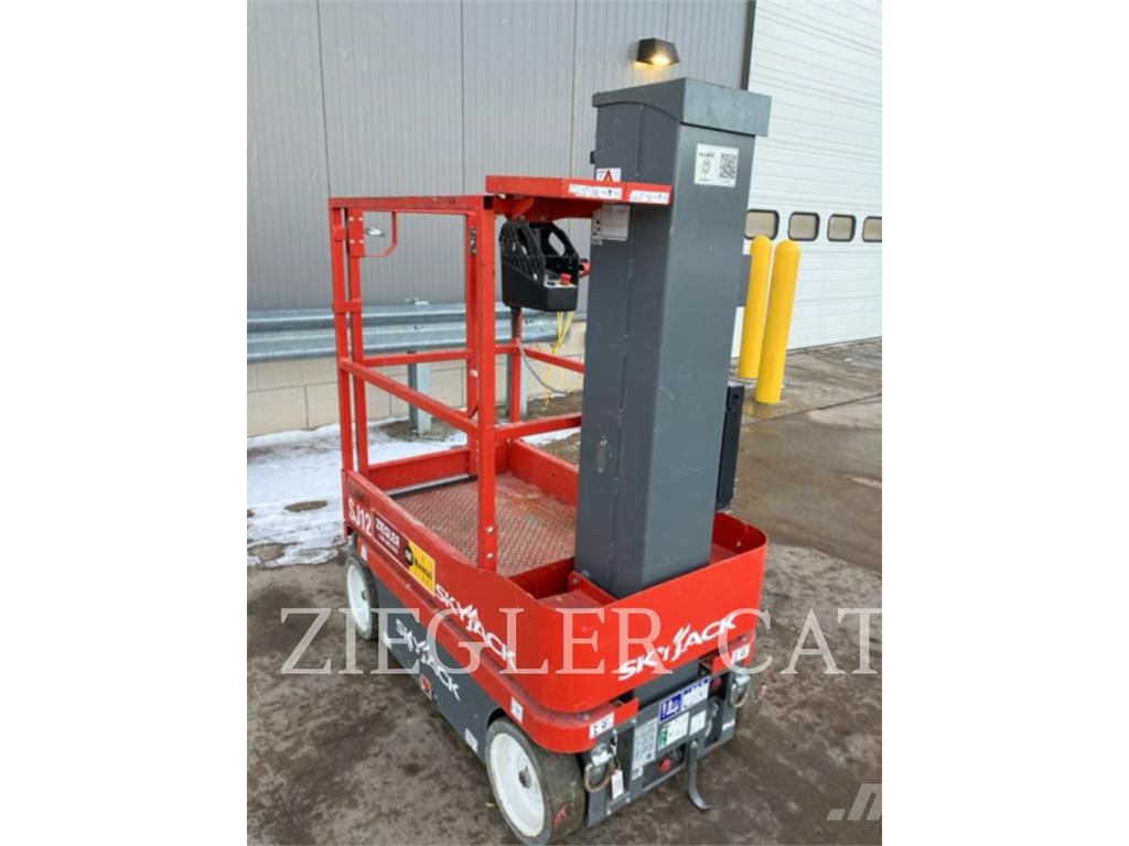 Skyjack SJ12 Škaraste platforme
