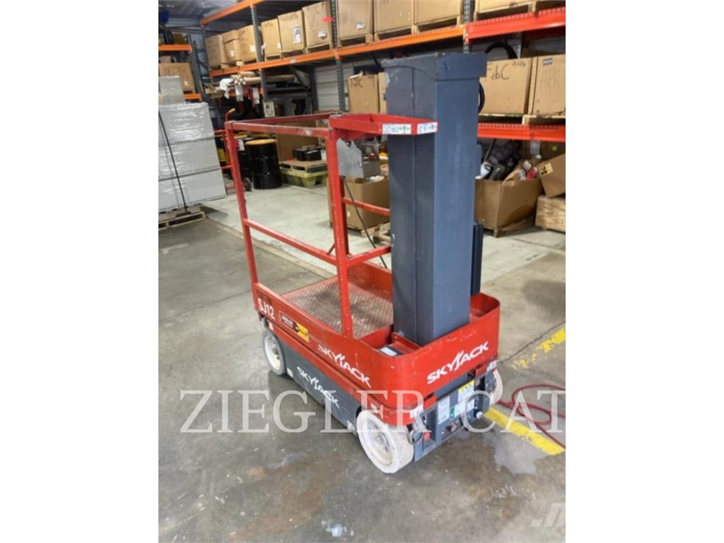 Skyjack SJ12 Škaraste platforme