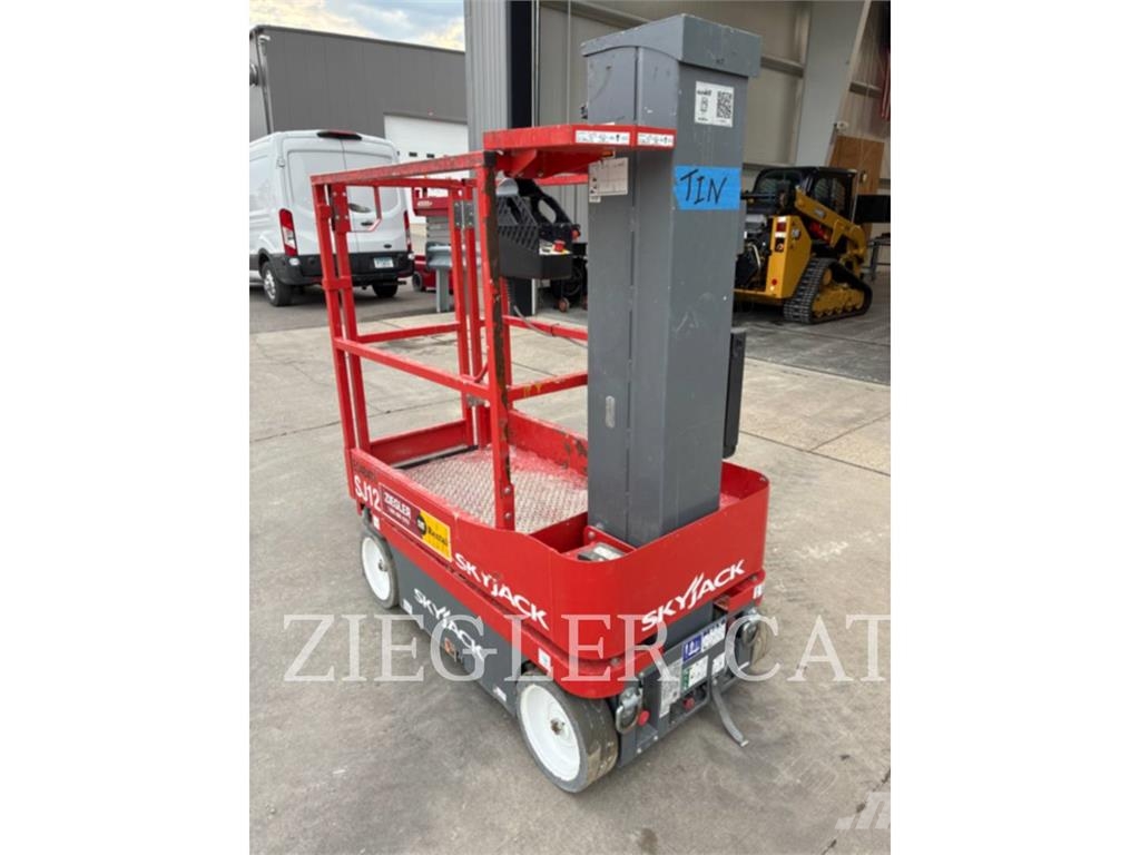 Skyjack SJ12 Škaraste platforme