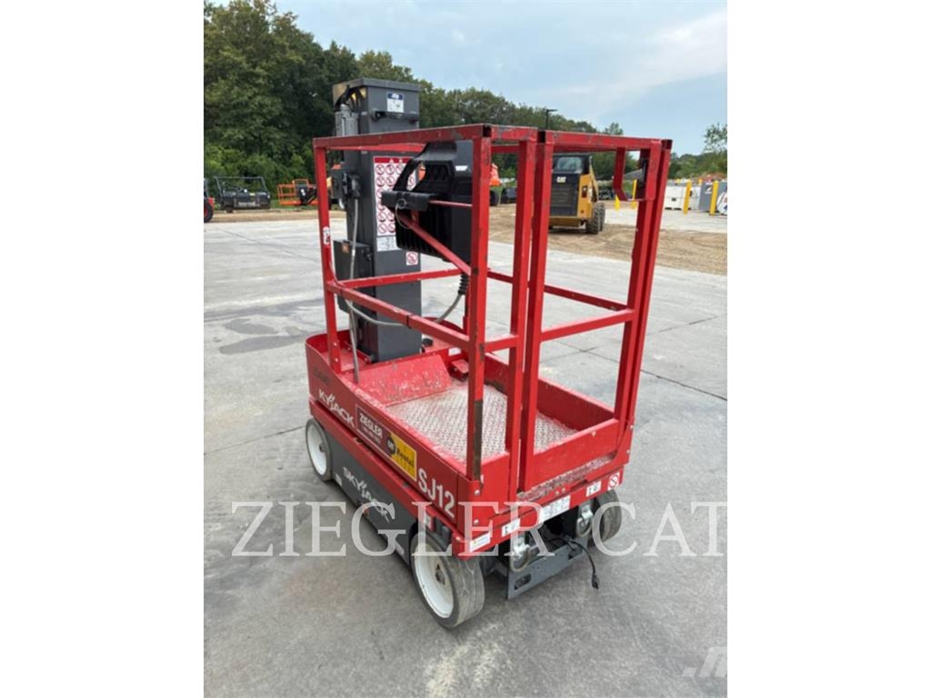 Skyjack SJ12 Škaraste platforme