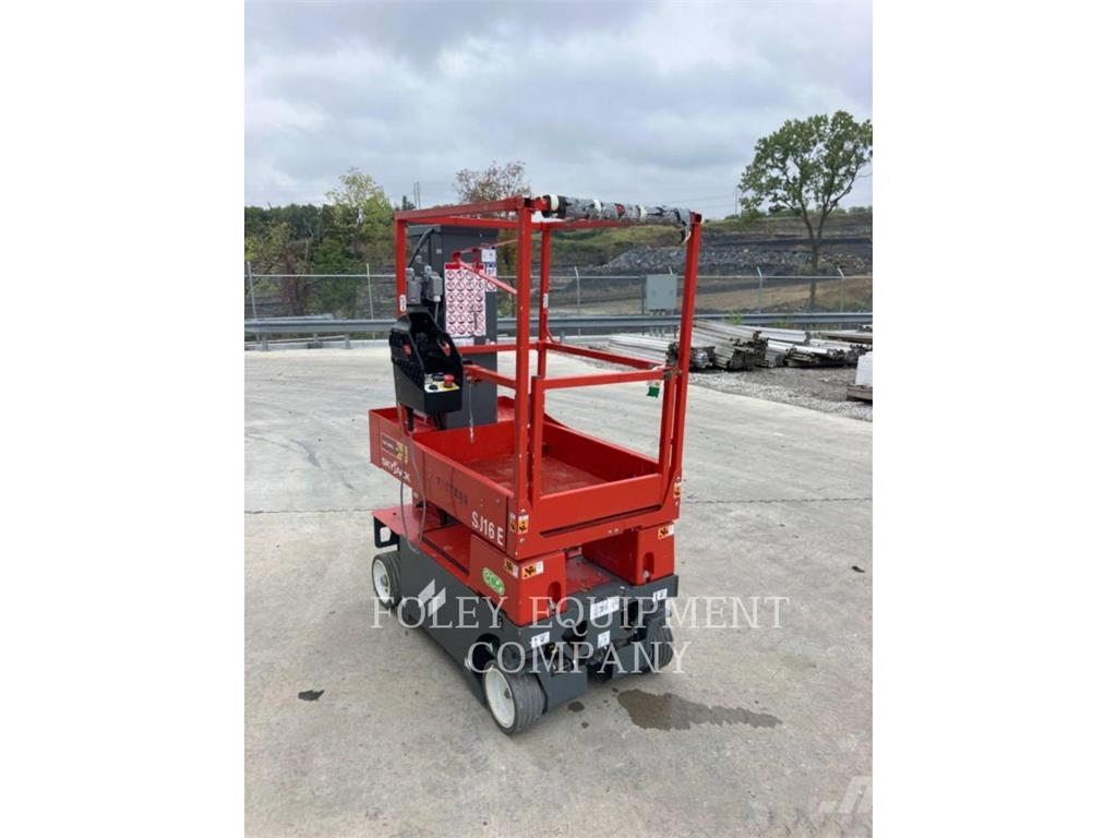 Skyjack SJ16 Scissor lifts