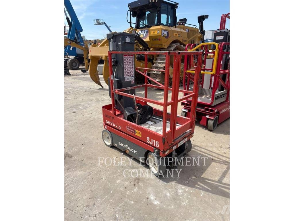Skyjack SJ16 Plataformas tijera