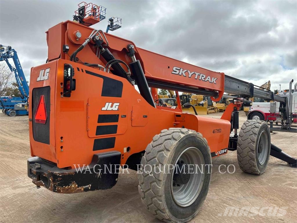 SkyTrak 10054 Teleskoplader